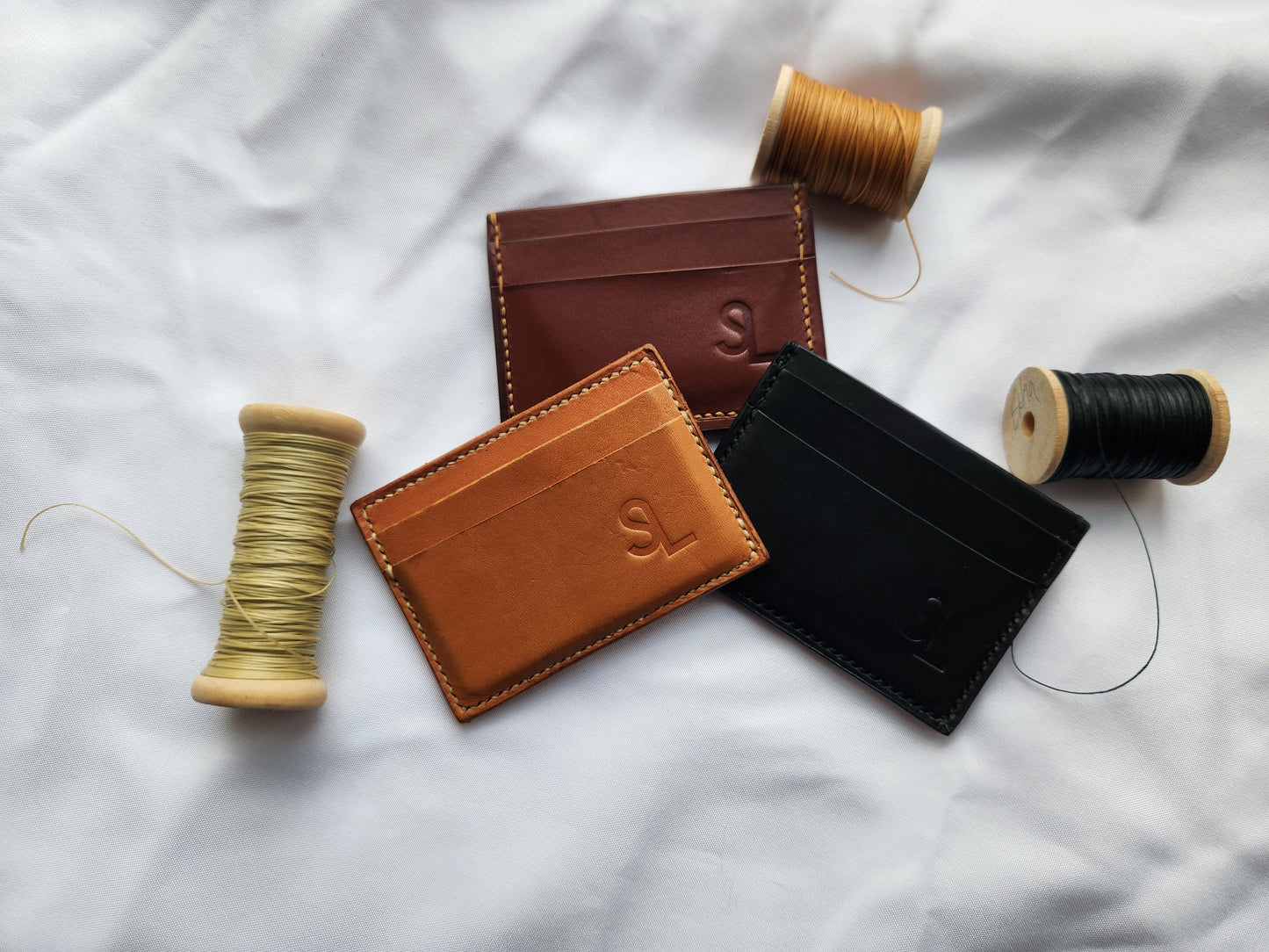 The Benchmark - Minimal Card Wallet
